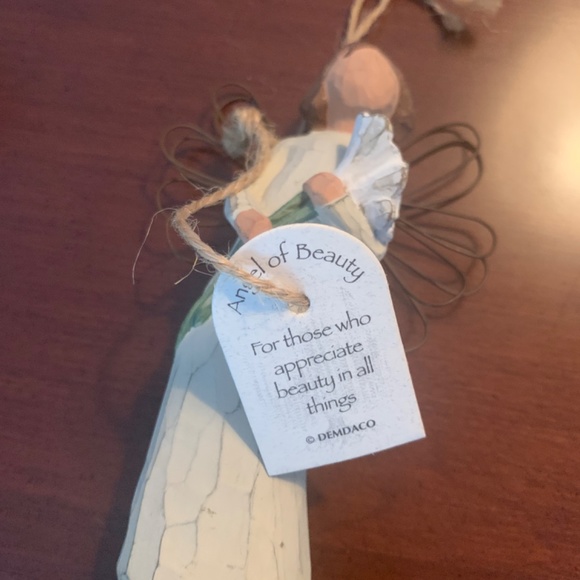 Willow Tree Angel | Beauty - Picture 3 of 4